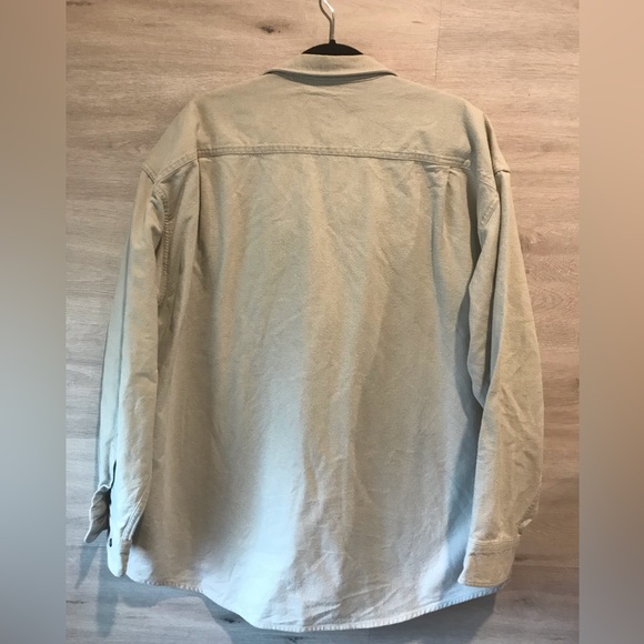 Cabelas Outdoor Gear Button Down Shirt Embroidered Dog - Picture 2 of 4